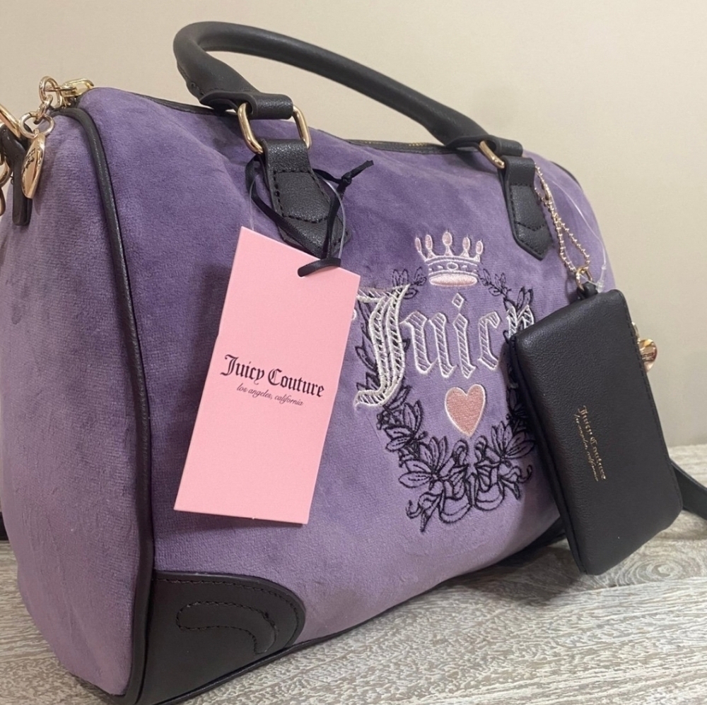 💜🔹️Juicy Couture 🔹️Heritage satchel Bag Velour Dusty Violet purple - Picture 9 of 11